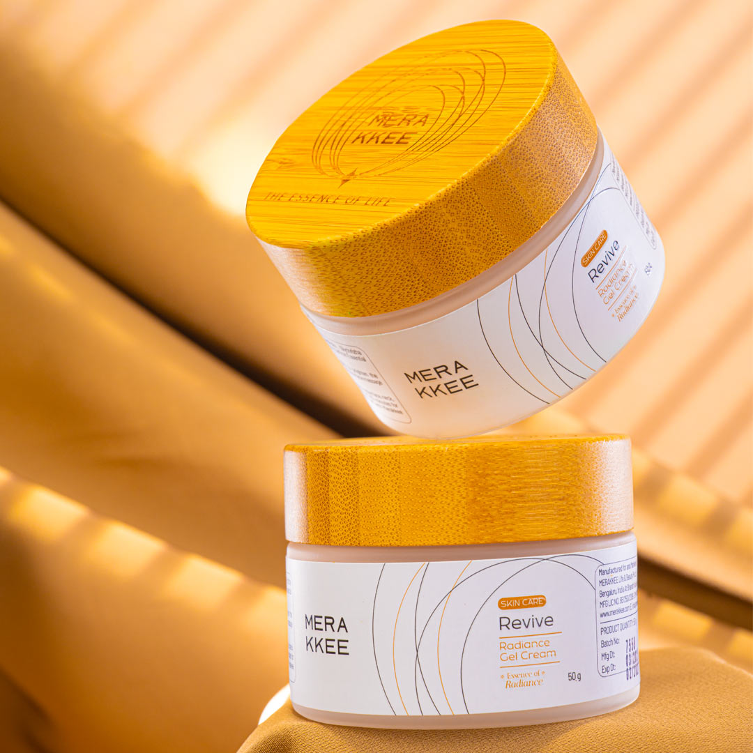 MERAKKEE Radiance Gel Cream — model applying gel cream in upward circular motion at cheekbone — Saffron glow European skin